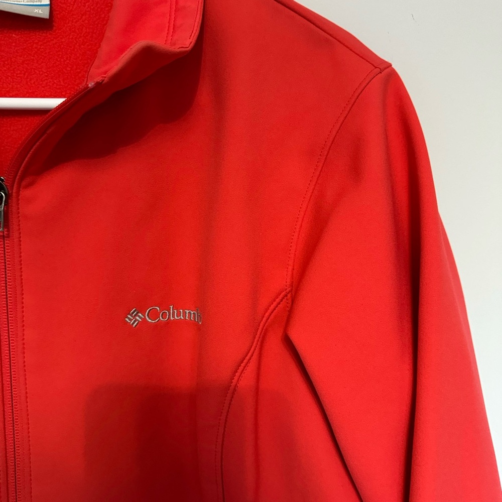 Columbia Red Jacket - Picture 4 of 8